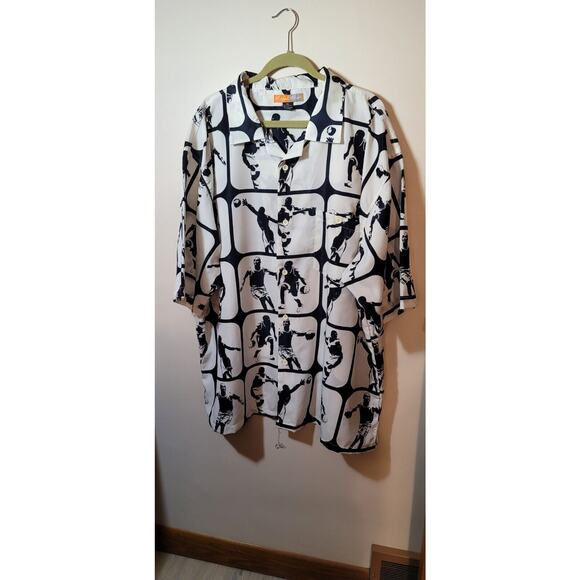Sz 4XL Regal Wear Men's Comfort Wear Shirt Black & White Basketball Print Button - Picture 6 of 6